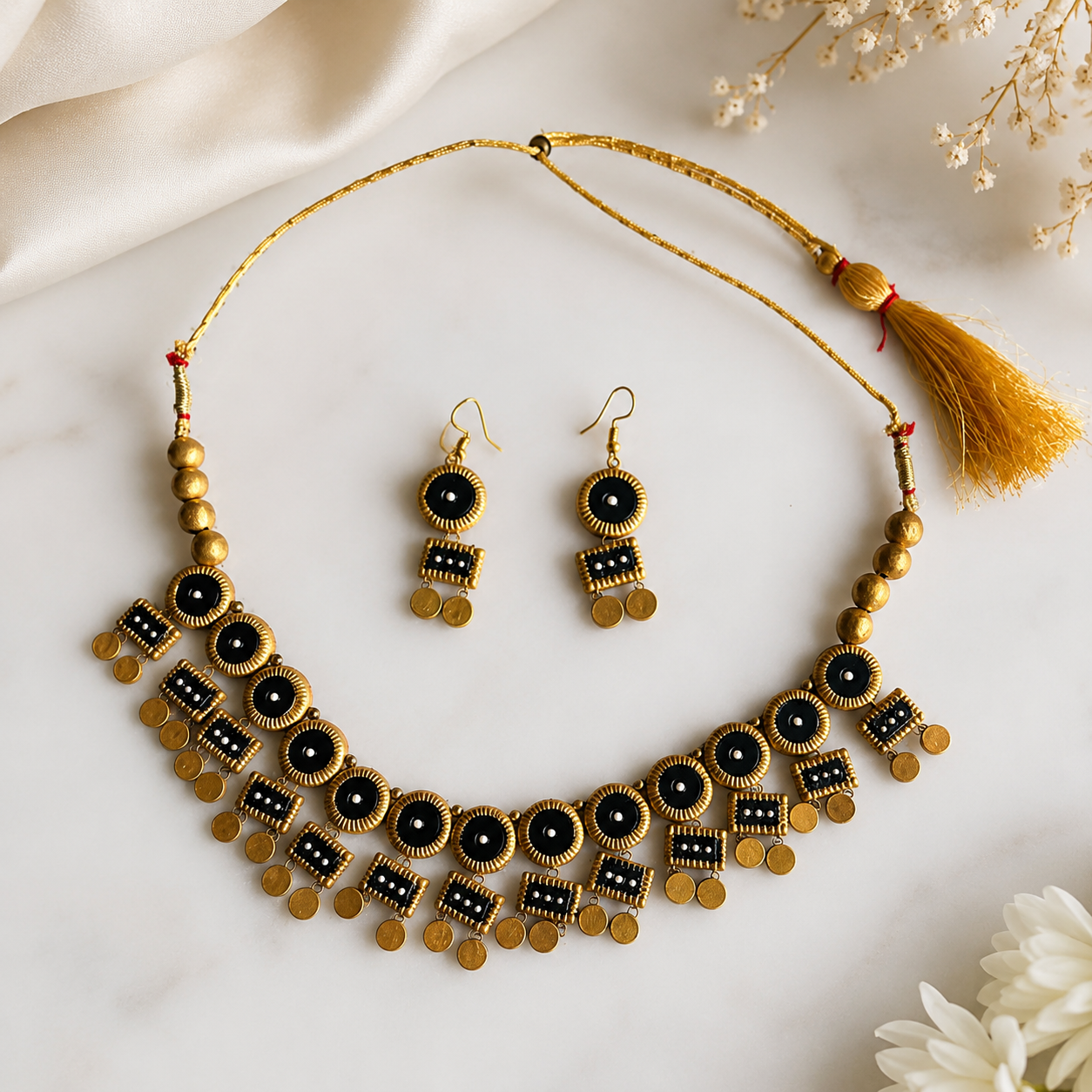 Maroon & Antique Gold Necklace
