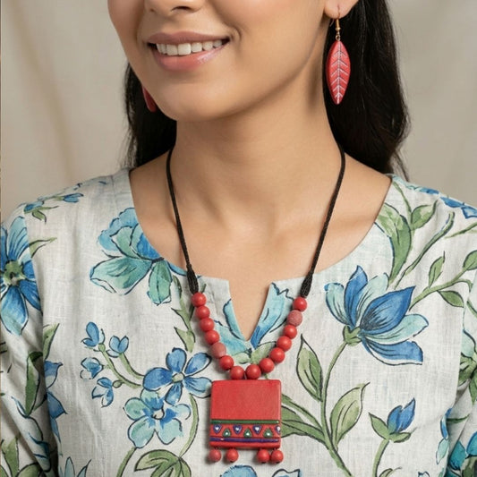 Traditional Red Hand-Painted Geometric Clay Choker Set with Adjustable Cord